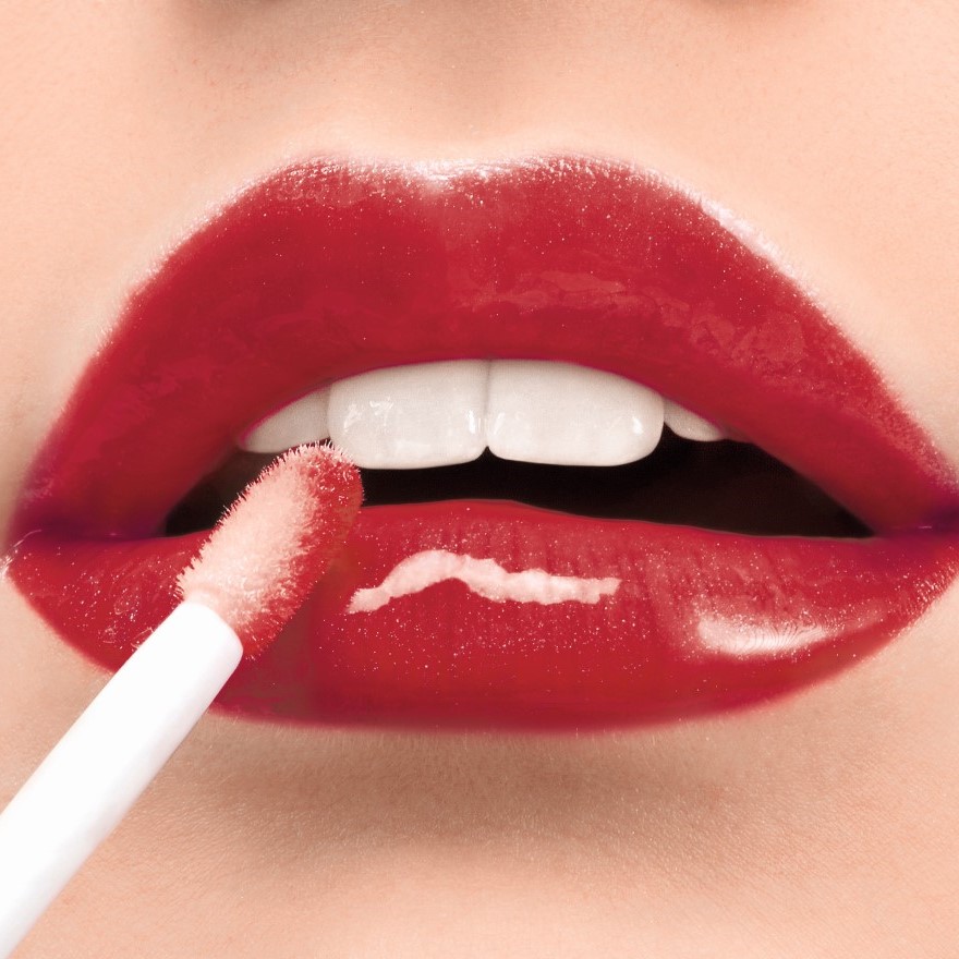 Diese 4 Lippenstift-Tricks sorgen für vollere Lippen